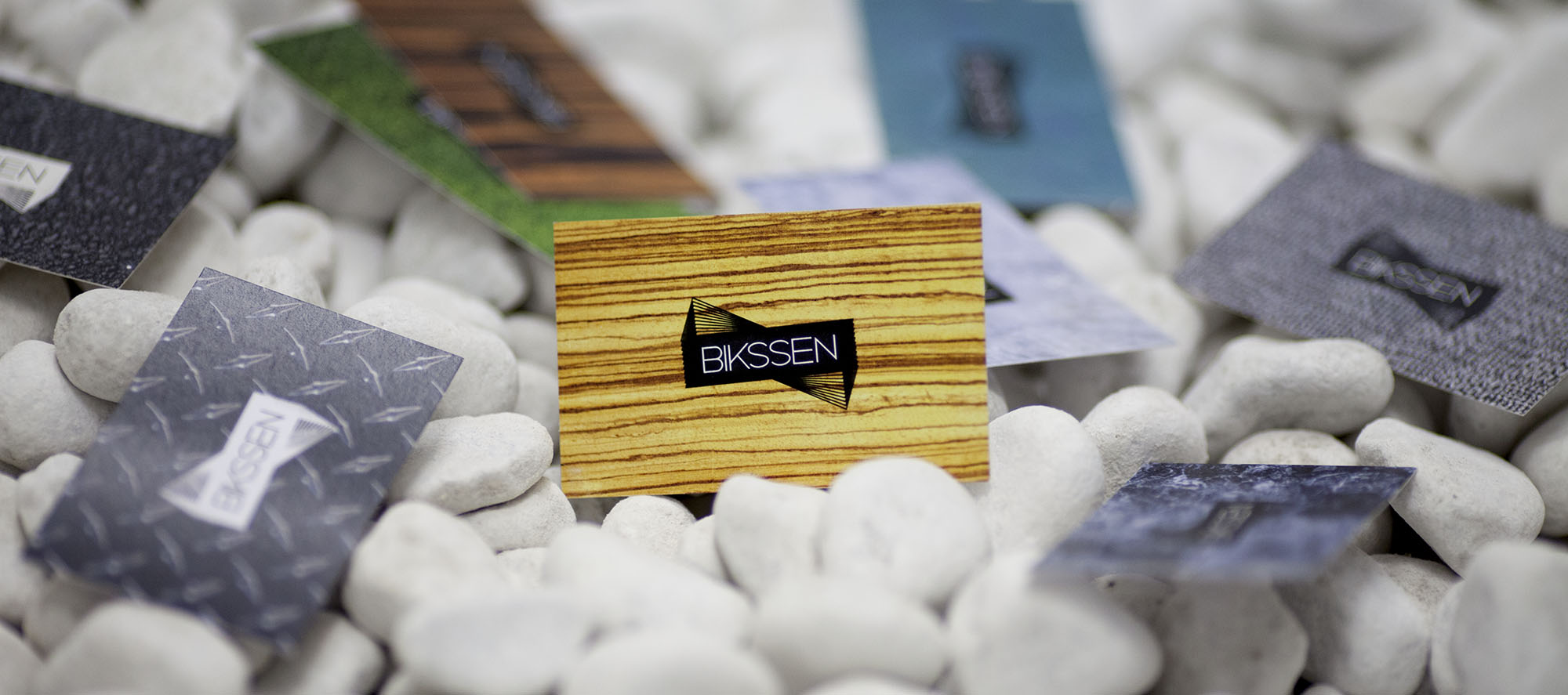 bikssen arquitectura design marca identidad tarjetas